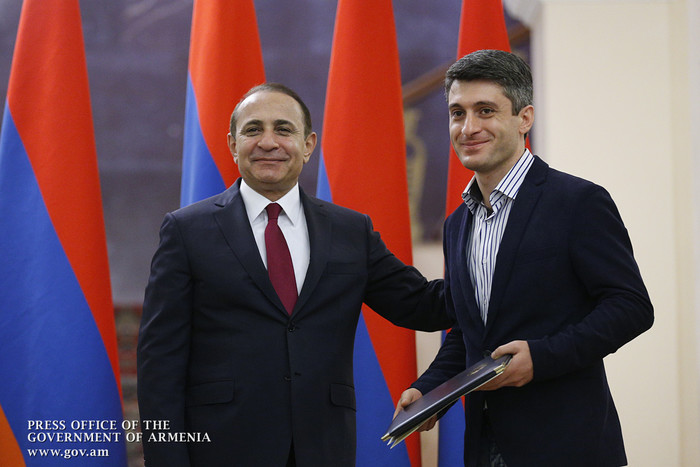 Վարչապետը տոնական ընդունելության է հրավիրել ԶԼՄ-ների ներկայացուցիչներին
