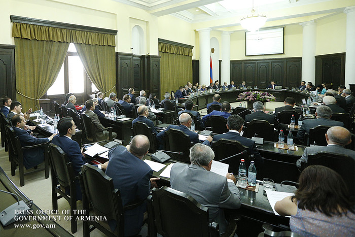 Վարչապետ. «Հարկավոր է տնտեսվարողների բեռն  ավելի թեթևացնել, հնարավորություններն ավելի մեծացնել, բիզն