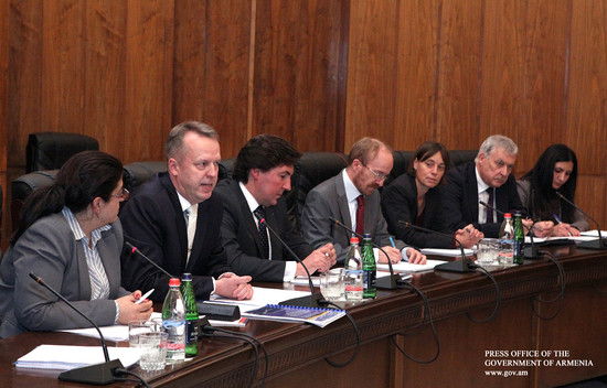 Վարչապետն ընդունել է ԵՄ խորհրդատվական խմբի անդամներին