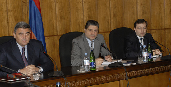 Պաշտոնական լրահոս