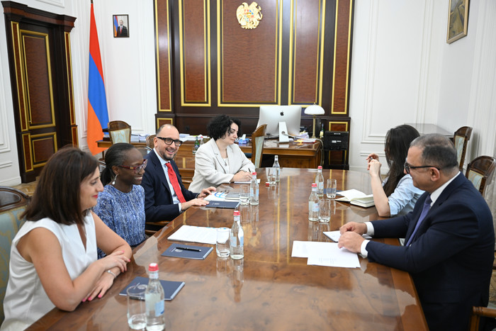 Փոխվարչապետ Տիգրան Խաչատրյանն ընդունել է ՀԲ տարածաշրջանային տնօրենին և հայաստանյան գրասենյակի նորանշ