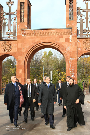 ՀՀ վարչապետ Տիգրան Սարգսյանը հանդիպումներ է ունեցել ՌԴ բարձրաստիճան պաշտոնյաների հետ