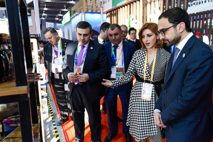 Տիգրան Ավինյանի գլխավորած պատվիրակությունը մասնակցել է Չինաստանի միջազգային ներմուծման ցուցահանդեսին