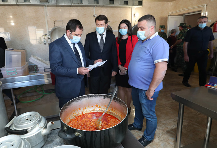 Փոխվարչապետ Սուրեն Պապիկյանն այցելել է «Նուբարաշեն» ՔԿՀ