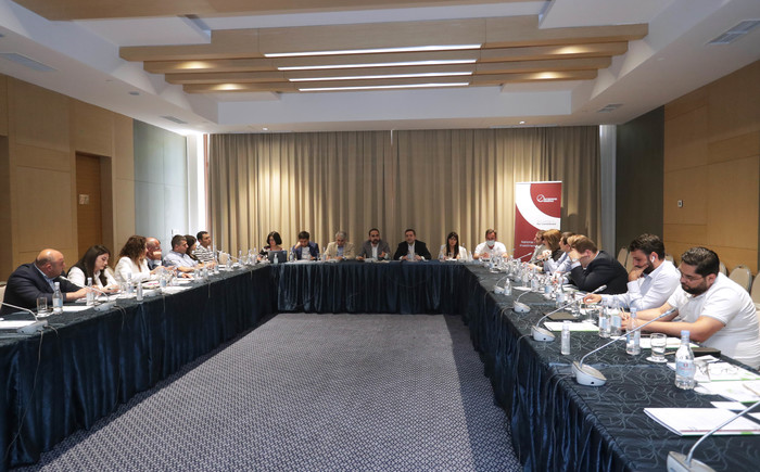 Տիգրան Ավինյանը հանդիպել է գործարարների հետ