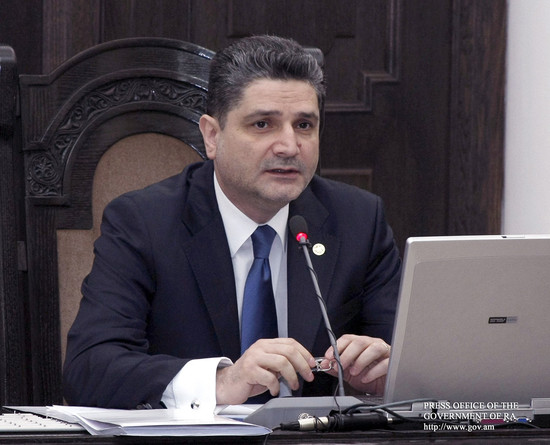 Խիստ նկատողություն գյուղատնտեսության նախարարին