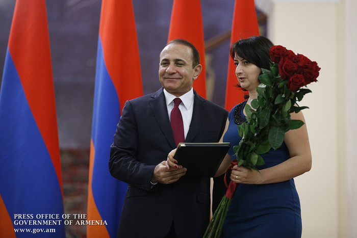 Վարչապետը տոնական ընդունելության է հրավիրել ԶԼՄ-ների ներկայացուցիչներին