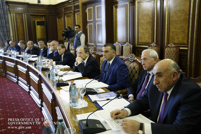 Վարչապետի գլխավորությամբ կառավարությունում տեղի է ունեցել խորհրդակցություն