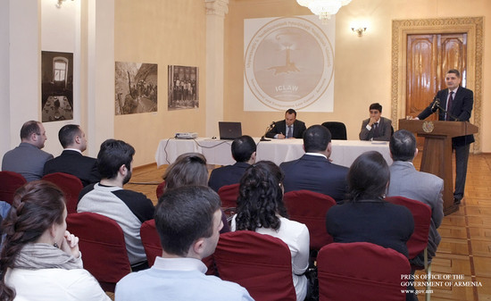 Վարչապետը կարևորել է երիտասարդների շրջանում հետազոտական աշխատանքների խթանումը