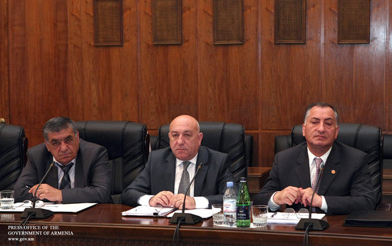 Խորհրդակցություն բազմաբնակարան շենքերի կառավարման և շահագործման հարցերի վերաբերյալ