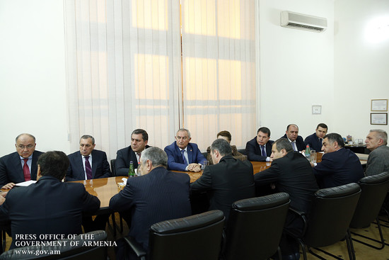Վարչապետի գլխավորությամբ ՀՀ տարածքային կառավարման և արտակարգ իրավիճակների  նախարարությունում տեղի է 