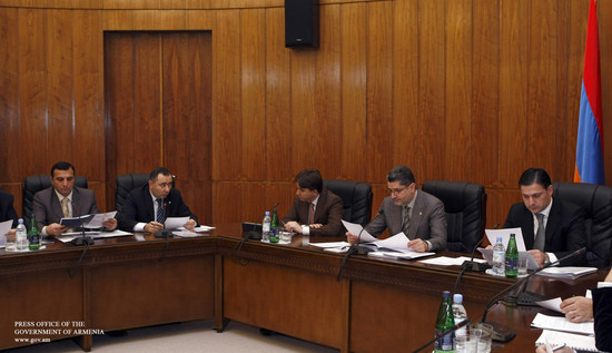 Շարունակվում են նախարարների հաշվետվությունների լսումները