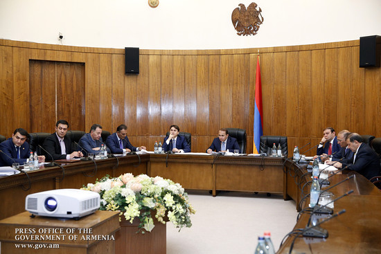 Քննարկվել է Հյուսիս-հարավ ճանապարհային միջանցքի և Երևանի կայուն զարգացման ներդրումային ծրագրերի ընթա