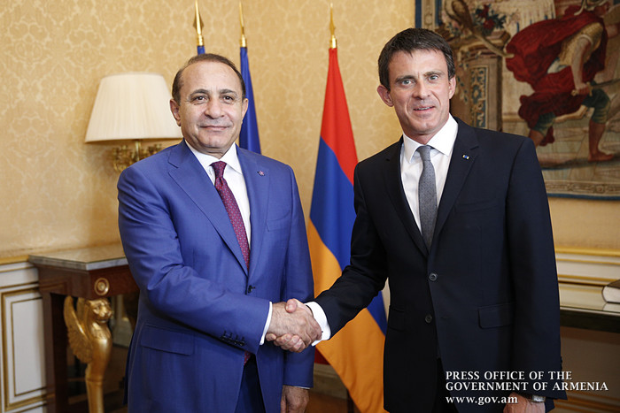 Փարիզում հանդիպել են Հայաստանի և Ֆրանսիայի վարչապետները
