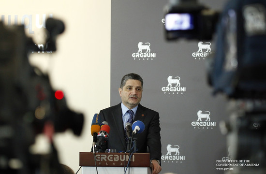 Վարչապետը տեղական ապրանք արտադրողներին է ներկայացրել Հայաստանի արդյունաբերական քաղաքականության ռազմա