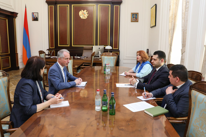 Փոխվարչապետ Մաթևոսյանն ընդունել է Կոնրադ Ադենաուեր հիմնադրամի տարածաշրջանային ծրագրի նորանշանակ ղեկա