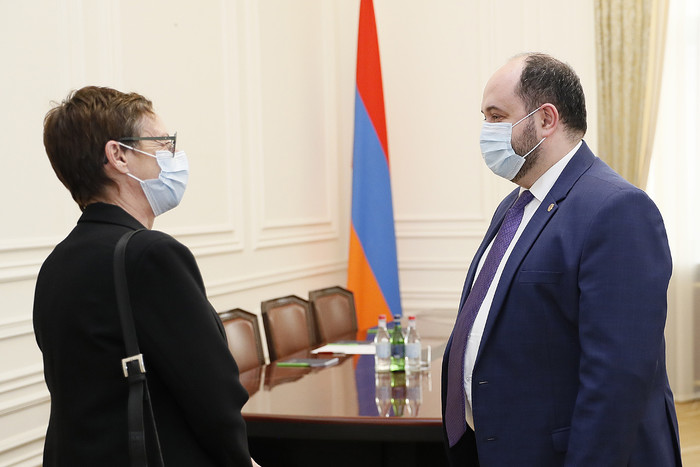 Արայիկ Հարությունանը հանդիպել է Հայաստանում Ֆրանսիայի արտակարգ և լիազոր դեսպանին
