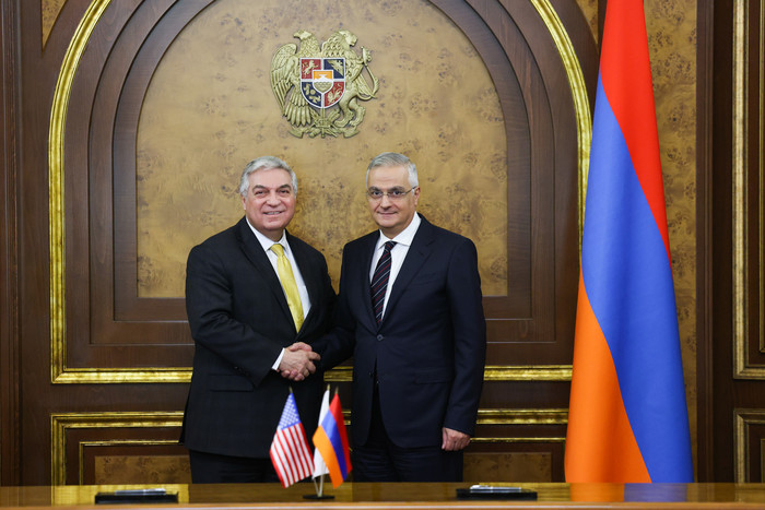 ԱՄՆ Կառավարությունը կրկնապատկում է Հայաստանին տրամադրվող ֆինանսավորման շեմը՝ խթանելու ժողովրդավարութ