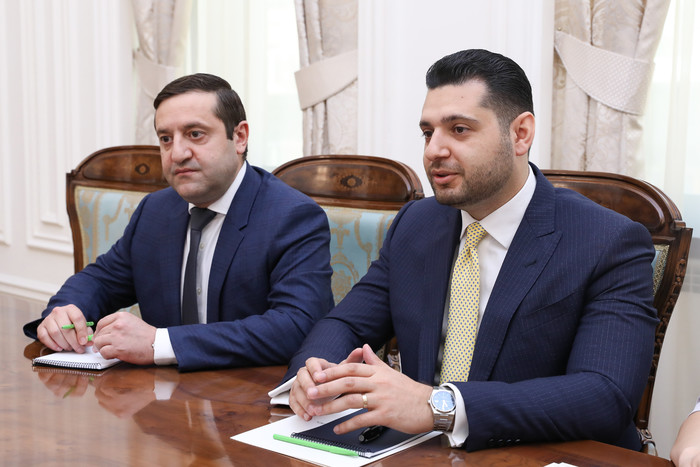 Փոխվարչապետ Մաթևոսյանն ընդունել է «Էյ Էմ Դի» ամերիկյան ընկերության կորպորատիվ հարցերով փոխնախագահներ