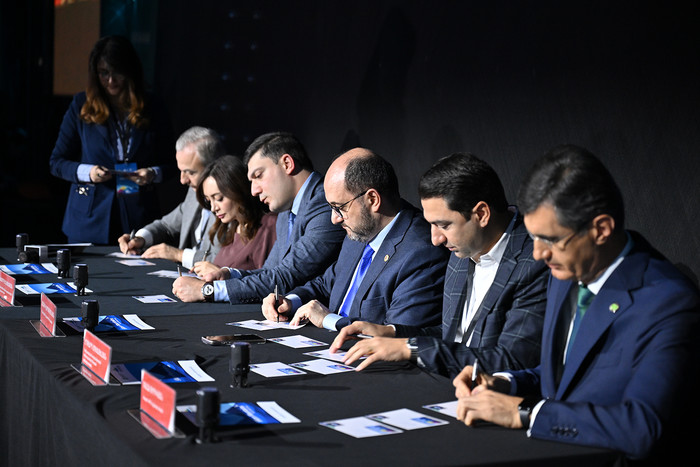 Արայիկ Հարությունյանը մասնակցել է «Սիլիկոնային սարեր 2025» տեխնոլոգիական գագաթնաժողովին նվիրված բացի