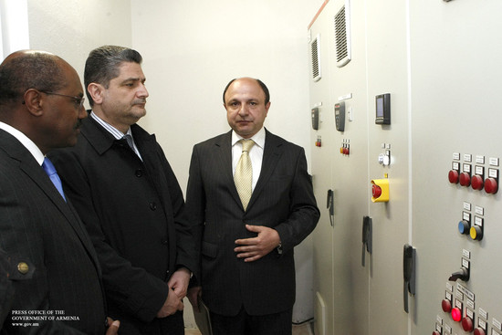 Վարչապետն ու Հազարամյակի մարտահրավեր կորպորացիայի գլխավոր գործադիր տնօրենն այցելել են Արարատի մարզ