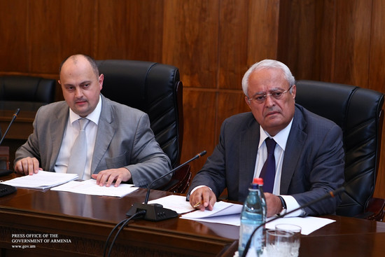 Ներկայացվել  են ՀՀ պետական կառավարման մարմինների 2013 թ. առաջին կիսամյակի գործունեության հաշվետվությ