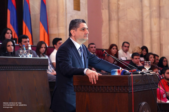 Մեր լեզուն մեզ միավորելու և դարձնելու է մեկ միասնական բռունցք. Տիգրան Սարգսյանի խոսքը՝ «Հայերենն իմ 