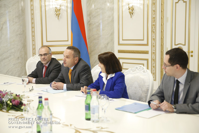 Վարչապետն ընդունել է ՀՀ-ում Ֆրանսիայի դեսպանին