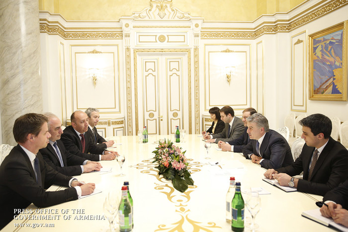 Կարեն Կարապետյանն ընդունել է Լիոնի քաղաքապետ Ժորժ Կեպենեկյանին
