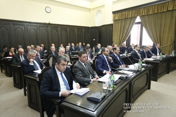 Վարչապետը խստագույնս զգուշացրել է. ադմինիստրատիվ ռեսուրսը քարոզչության համար օգտագործելն  «արջի ծառա