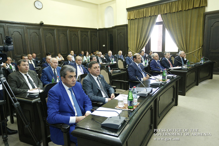 Կառավարությունը գումար կհատկացնի  Արարատի և Գեղարքունիքի մարզերի մի շարք խնդիրների լուծման համար
