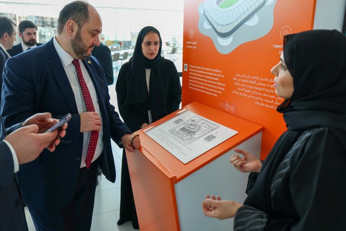 Կատարի Պետություն կատարած աշխատանքային այցի շրջանակում Արայիկ Հարությունյանը հանդիպել է Էմիրի դիվանի