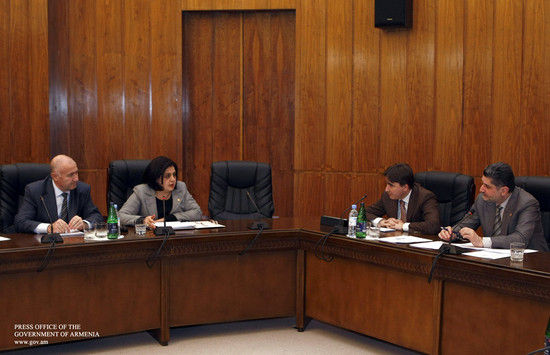 Շարունակվում են նախարարների հաշվետվությունների լսումները