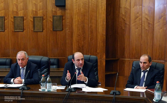 Բարելավվում են տրանսպորտի ոլորտի օրենսդրական կարգավորումները