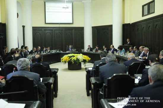 Ազատականացվելու է Հայաստանի օդային փոխադրումների ոլորտը