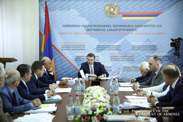 Ճիշտ ուղու վրա ենք. Կարեն Կարապետյանը ծանոթացել է Տարածքային կառավարման և զարգացման նախարարության ծր