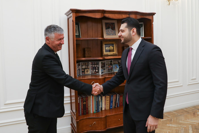 Փոխվարչապետ Մաթևոսյանն Ասիական զարգացման բանկի hայաստանյան գրասենյակի տնօրենի հետ քննարկել է համագոր