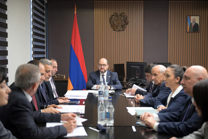 Արայիկ Հարությունյանն այցելել է Արագածոտնի մարզի ազգային փոքրամասնությունների բնակավայրեր