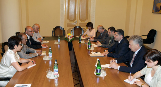 Պաշտոնական լրահոս