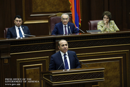 ՀՀ  վարչապետ Հովիկ Աբրահամյանի  ելույթն  Ազգային ժողովի լիագումար նիստում  ՀՀ  2015 թվականի պետական