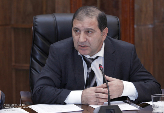 Քննարկվել են ՀՀ 2013-2015 թթ. ՄԺԾԾ-ի նախագծի հիմքում դրվելիք մակրոտնտեսական ցուցանիշները