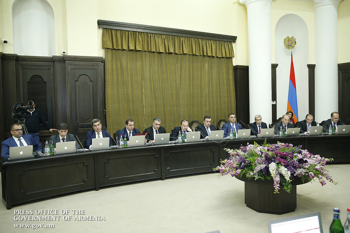 Վարչական դատարանի ծանրաբեռնվածությունը լուրջ ռիսկեր է առաջացնում. վարչապետը համապատասխան հանձնարարակ