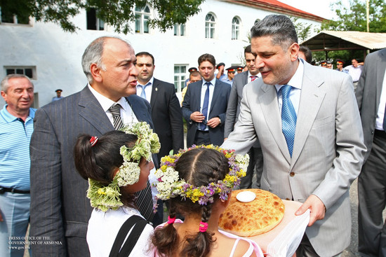 Տիգրան Սարգսյանը հանդիպել է Հանքավանի ճամբարներում հանգստացող երեխաներին