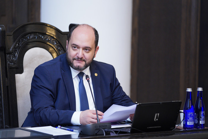 Տեղի է ունեցել Շառլ Ազնավուրի ծննդյան 100-ամյակի հոբելյանական հանձնաժողովի հերթական նիստը