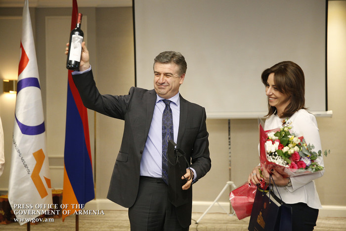 «Ցանկանում եմ, որ լինեք հաջողակ, էներգիայով լի և տարեցտարի ձեր բիզնեսը զարգանա». ՀՀ վարչապետը շնորհա