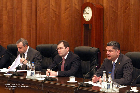 Քննարկվել են սահմանային անցակետերի վերակառուցմանը և արդիականացմանն առնչվող հարցեր