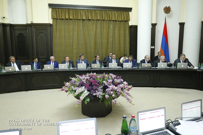 Կառավարության նիստում մանրամասներ են  ներկայացվել  Կոռուպցիայի դեմ պայքարի խորհրդի նիստերում քննարկվ
