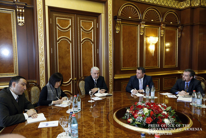 Քննարկվել են ՀՀ կառավարության և ԱԶԲ-ի միջև համագործակցության զարգացման ու ընդլայնման ուղիները