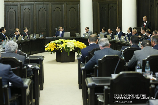 Միջպետական ճանապարհներին վերականգնվում է անխափան երթևեկությունը