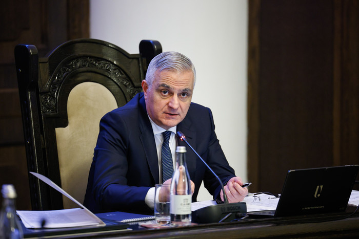 Կառավարությունը  փոփոխություններ է կատարել ուսուցչի տարակարգի տրամադրման կարգում